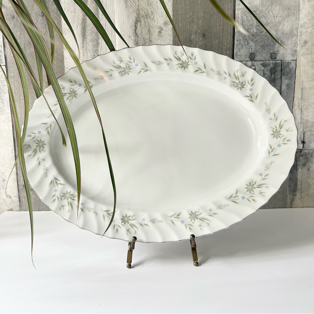 🌴Coventry Fine China Japan Oval Platter - Felicia 656